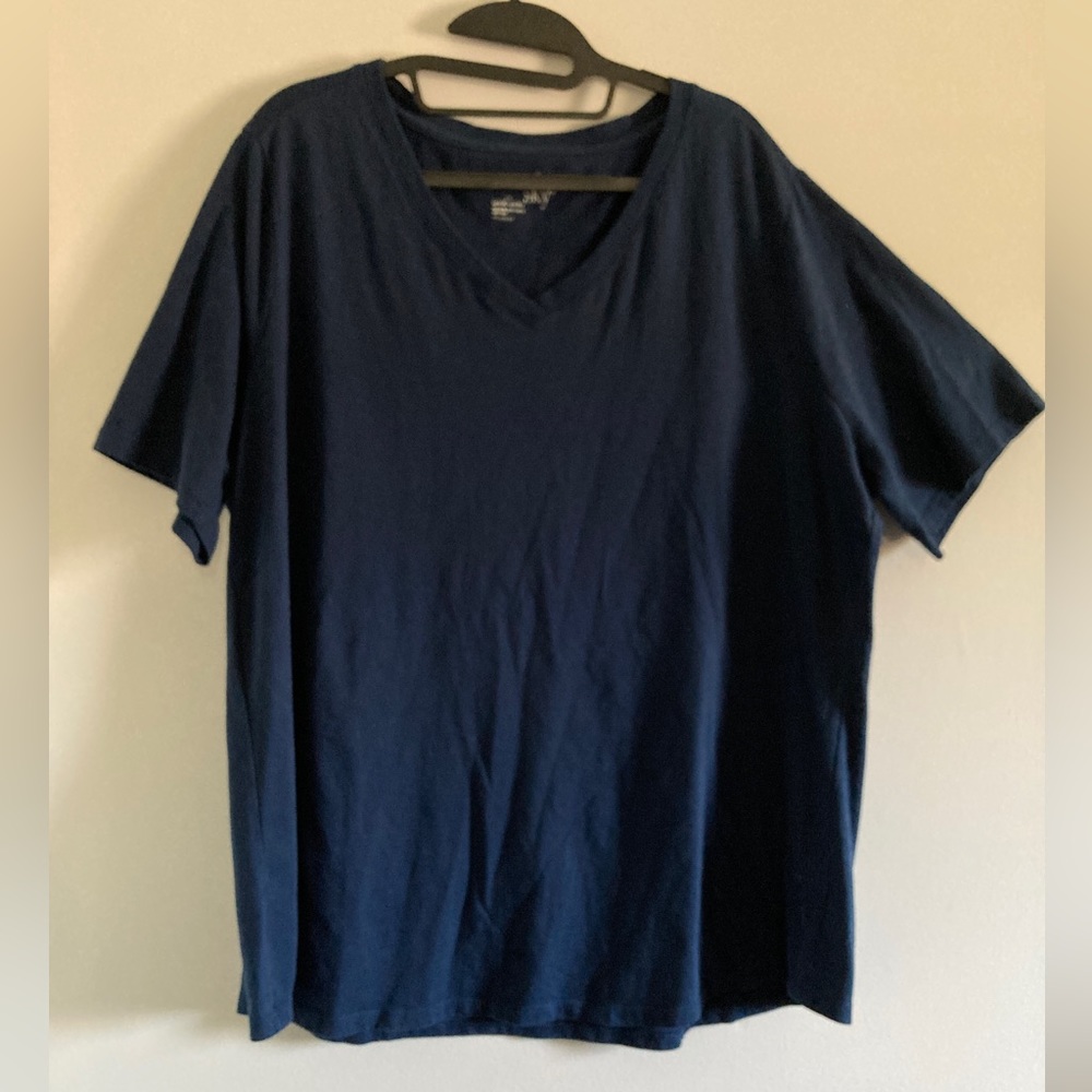 NWOT Terra & Sky Navy Blue tee